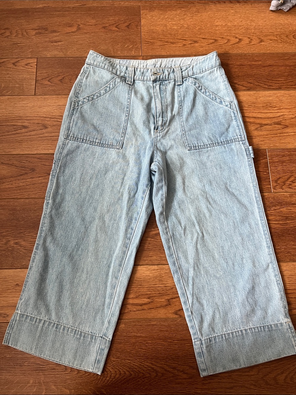 bill blass Light Blue Relaxed Crop Jeans